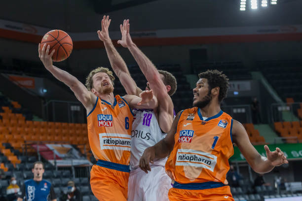 对抗强节奏 对抗强节奏